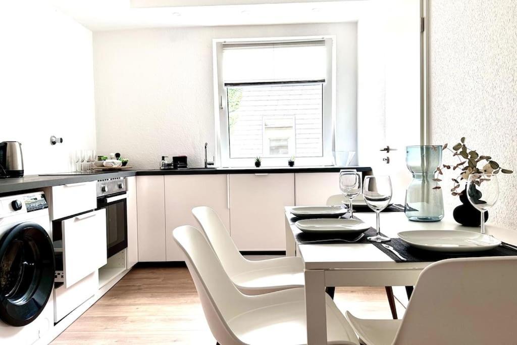 Moderne Wohnung In Stadionnaehe Mit Parkplatz Дортмунд Екстериор снимка